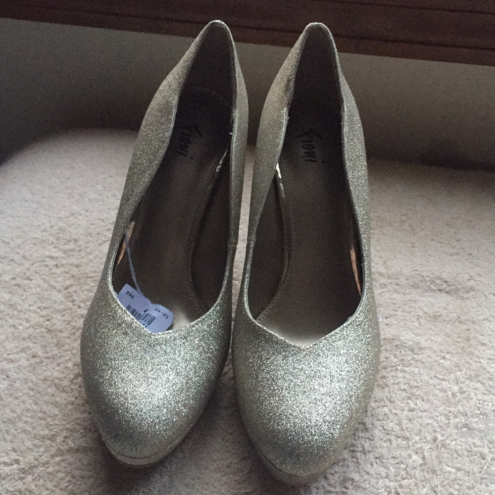 Brand new gold and silver sparkle Fioni heels